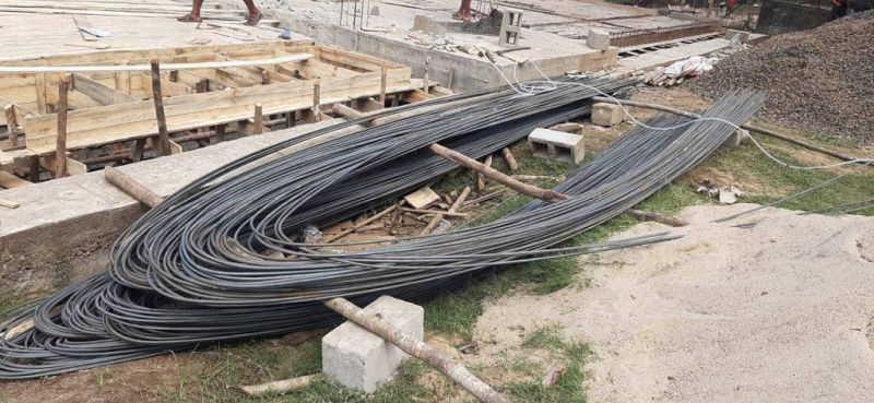 Bambini del Madagascar Tonga Soa - Nuova scuola media