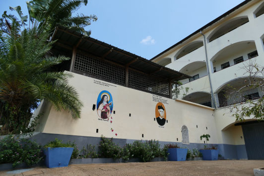 Bambini del Madagascar Tonga Soa - Missione Santa Theresa